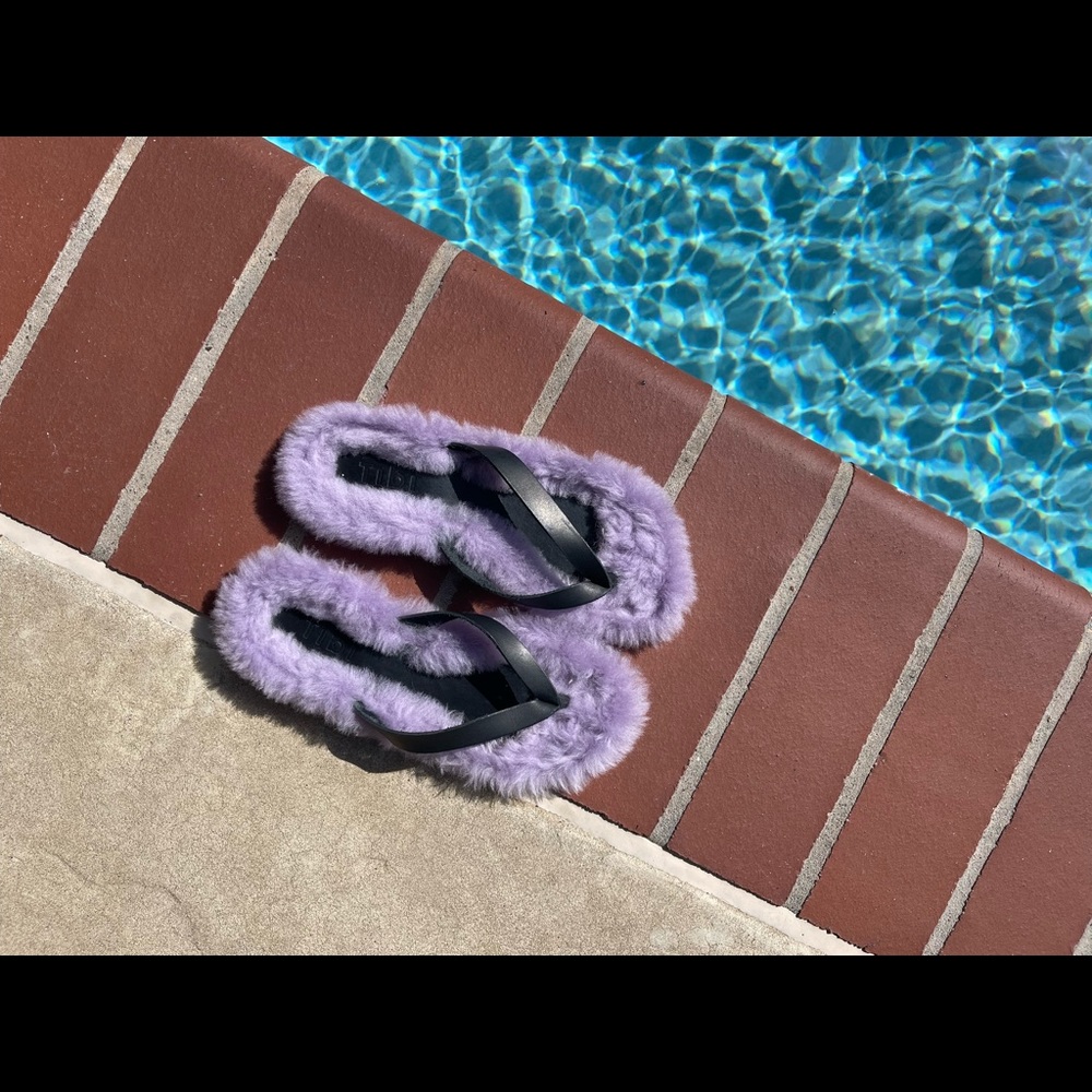 tibi fur flip flop sandals